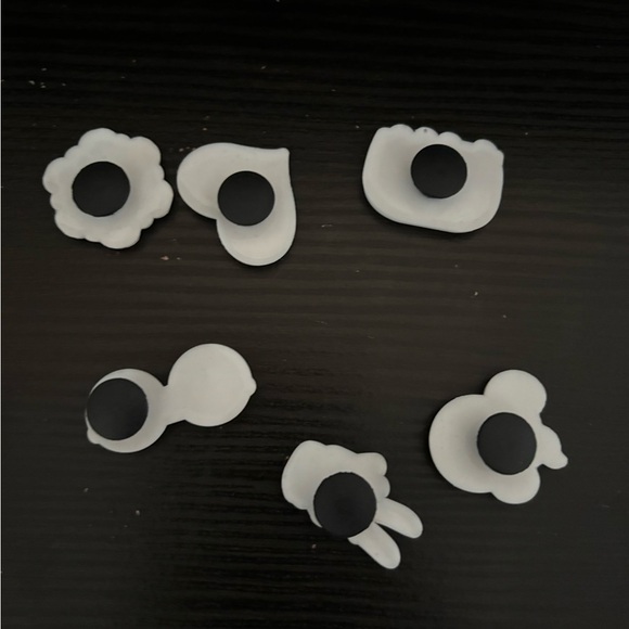 Crocs Boho Hippie Crocs Jibbitz Peace Retro Heart lot of 6 - Picture 6 of 8